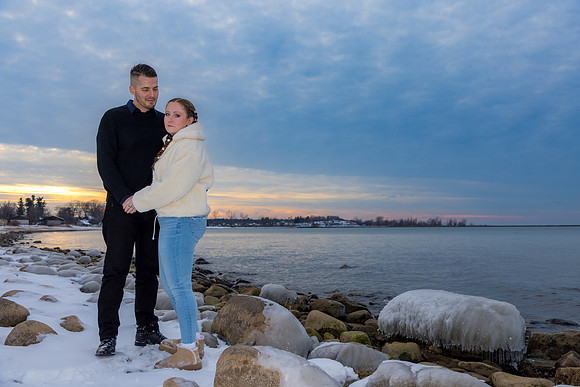 AlleyAndIvan-241227-onePhoto-13