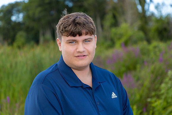 NathanS-ClassOf2026-083025-onePhoto-01