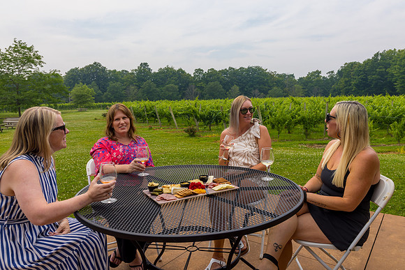 LOWT25-CollocaEstateWinery-071425-onePhoto-11
