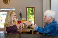 LOWT25-YoungSommerWinery-072325-onePhoto-13