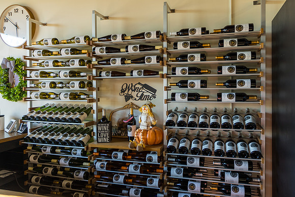 LOWT25-SterlingValleyVineyards-090325-onePhoto-01