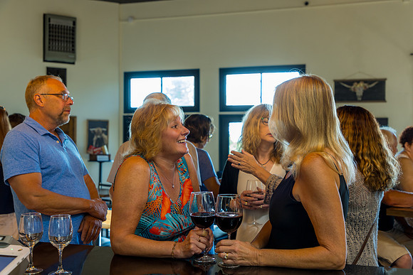 LOWT25-SterlingValleyVineyards-090325-onePhoto-17