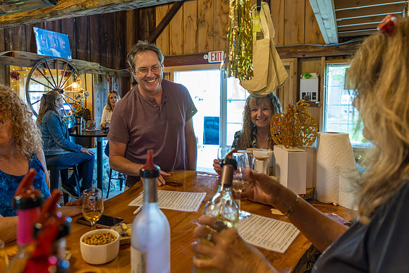 LOWT25-1891WineBarn-090525-onePhoto-08
