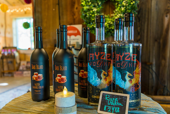 LOWT25-1891WineBarn-090525-onePhoto-09