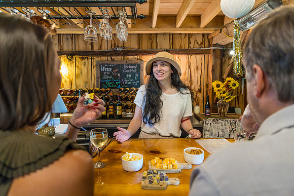 LOWT25-1891WineBarn-090525-onePhoto-13