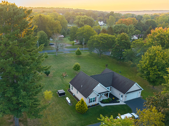 Gauger-14502RichmondAve-091625-onePhoto-16