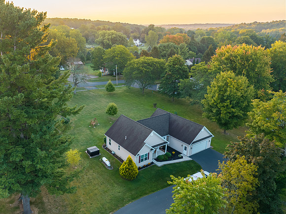 Gauger-14502RichmondAve-091625-onePhoto-17
