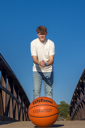 Connor-092825-onePhoto-10