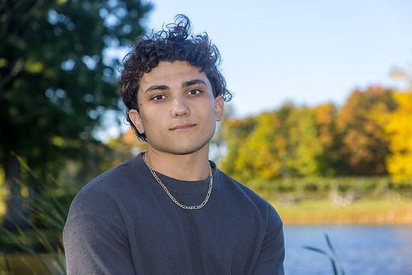 Nico-100125-onePhoto-33