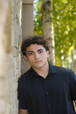 Nico-100125-onePhoto-02
