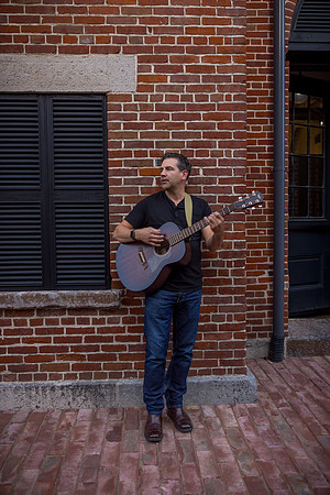RonHurneMusic-100225-onePhoto-05