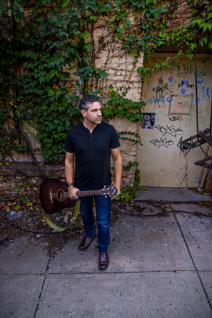 RonHurneMusic-100225-onePhoto-09