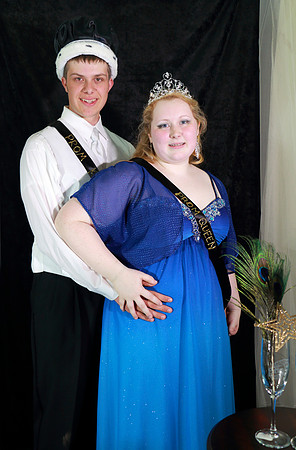 Prom2015-KingAndQueen