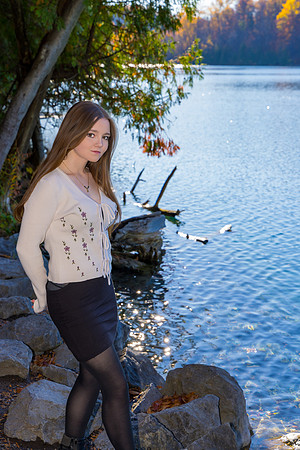 Paige-102725-onePhoto-06