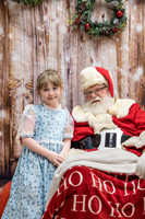 Santa-RCCommunityCenter2022-onePhoto-29
