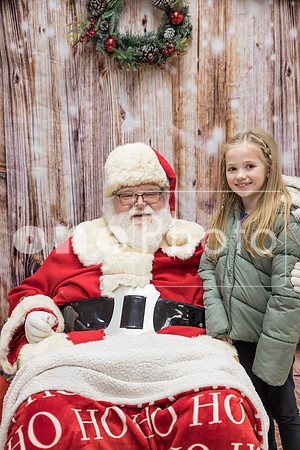 Santa-RCCommunityCenter2022-onePhoto-41