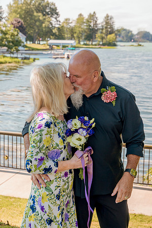JudyAndBernie-081426-onePhoto-tsr17