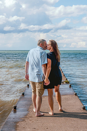 AnnAndDan-082326-onePhoto-06