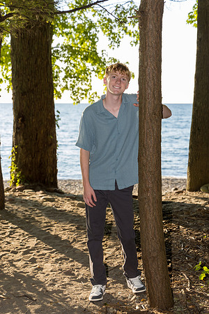 Oliver-082126-onePhoto-35