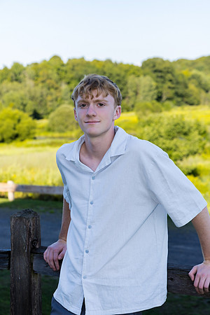 Oliver-082126-onePhoto-01