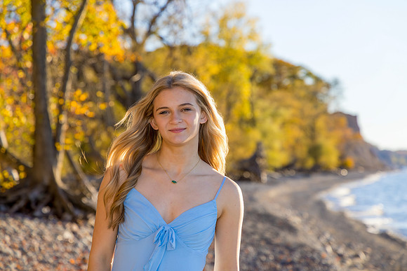 Avery-ClassOf2027-102126-onePhoto-34