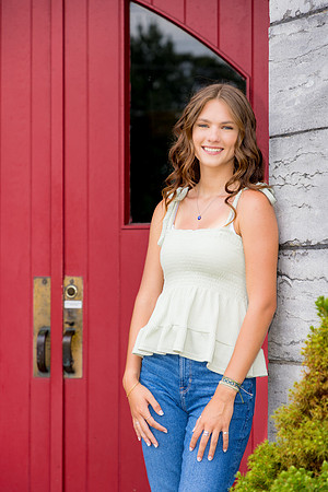 Alyssa2024-onePhoto-13