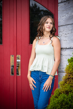 Alyssa2024-onePhoto-14