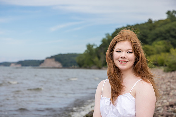 Emily2024-onePhoto-15