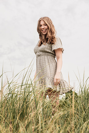 Chloe2024-onePhoto-01