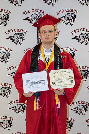 062824-onePhoto-Classof2024Graduate01b
