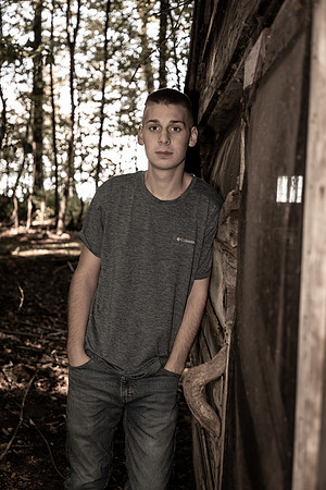 100524-Leland-ClassOf2025-onePhoto-14