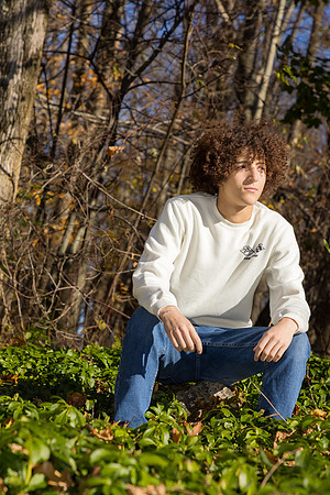 110924-Izaiah-ClassOf2025-onePhoto-08