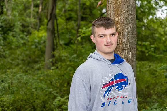 Ryan-ClassOf2024-onePhoto-09