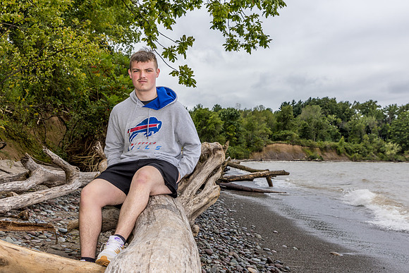 Ryan-ClassOf2024-onePhoto-13