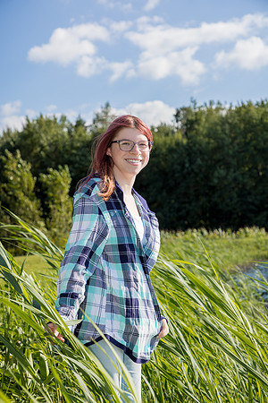 Isabelle-ClassOf2024-onePhoto-10