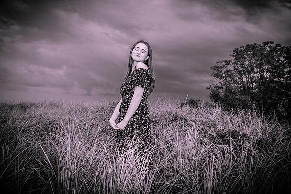 Helena-ClassOf2024-onePhoto-04