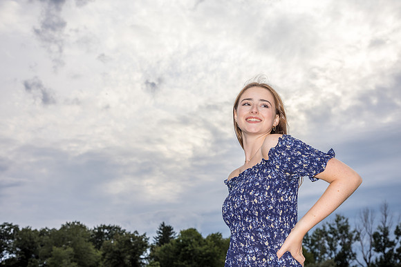 Helena-ClassOf2024-onePhoto-18