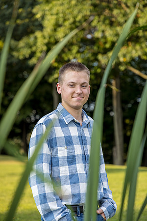 Jacob-ClassOf2024-onePhoto-20