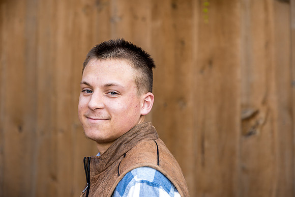 Jacob-ClassOf2024-onePhoto-03