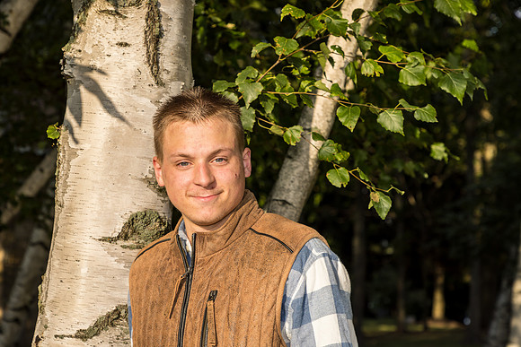 Jacob-ClassOf2024-onePhoto-05