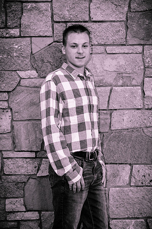 Jacob-ClassOf2024-onePhoto-07