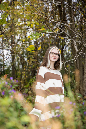 Elenore-ClassOf2024-onePhoto-14