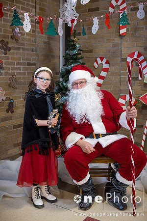 Santa2023-onePhoto-155