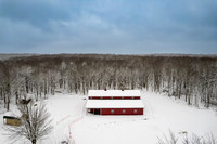 Wallace-onePhoto-03