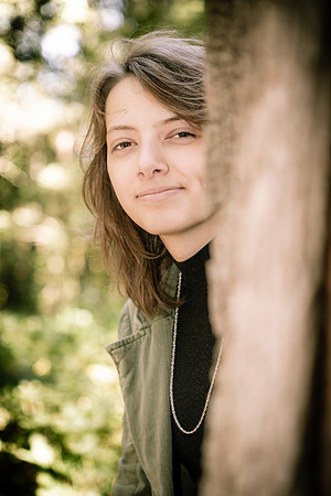 101224-Shelby-ClassOf2025-onePhoto-10