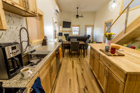 033024-HollysPlace-onePhoto-08