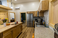 033024-HollysPlace-onePhoto-10