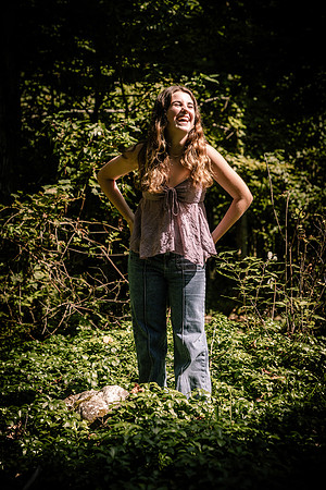250924-Celia-ClassOf2025-onePhoto-11