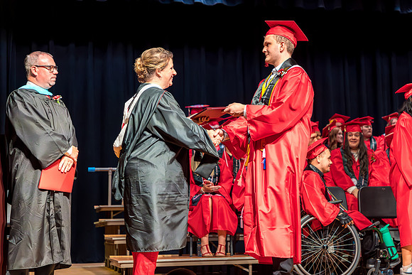 062824-onePhoto-Classof2024Graduate01a