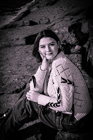 Makenzie-ClassOf2025-onePhoto-18